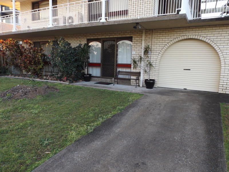 1 / 54 Freshwater St, Scarness QLD 4655