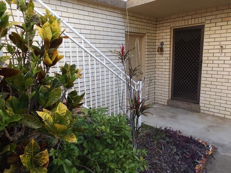 1 / 54 Freshwater St, Scarness QLD 4655