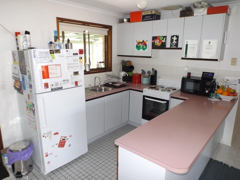 30 Sunset Cr, Torquay QLD 4655