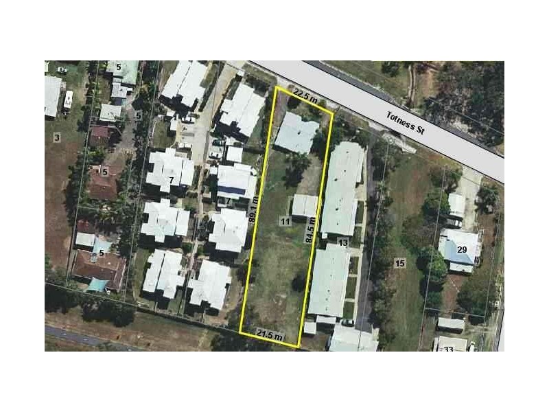 11 Totness St, Scarness QLD 4655