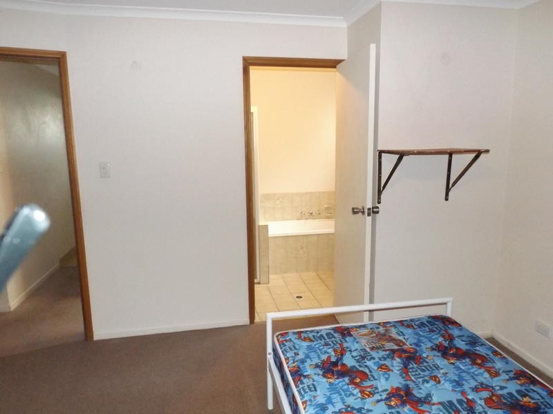 19 Wedge St, Urraween QLD 4655