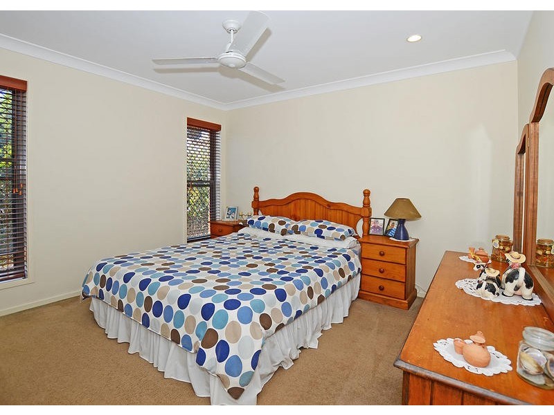 3 Bayridge Heights Dr, Nikenbah QLD 4655