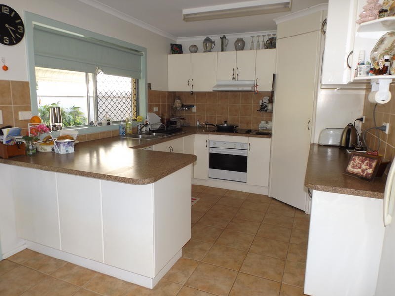1 / 600 Esplanade, Urangan QLD 4655