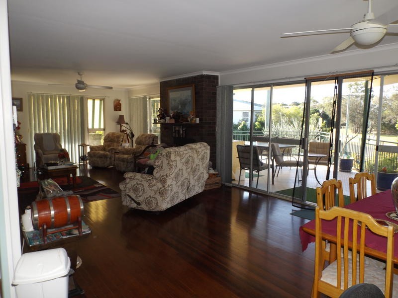 1 / 600 Esplanade, Urangan QLD 4655