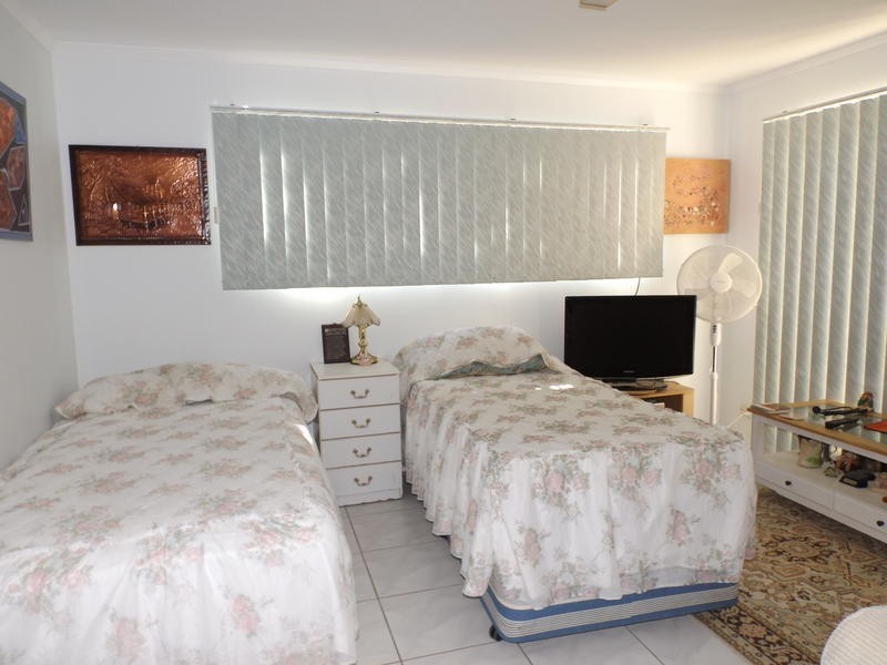 1 / 600 Esplanade, Urangan QLD 4655