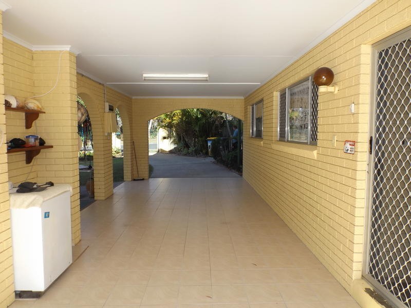 1 / 600 Esplanade, Urangan QLD 4655