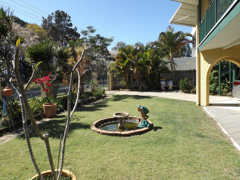 1 / 600 Esplanade, Urangan QLD 4655