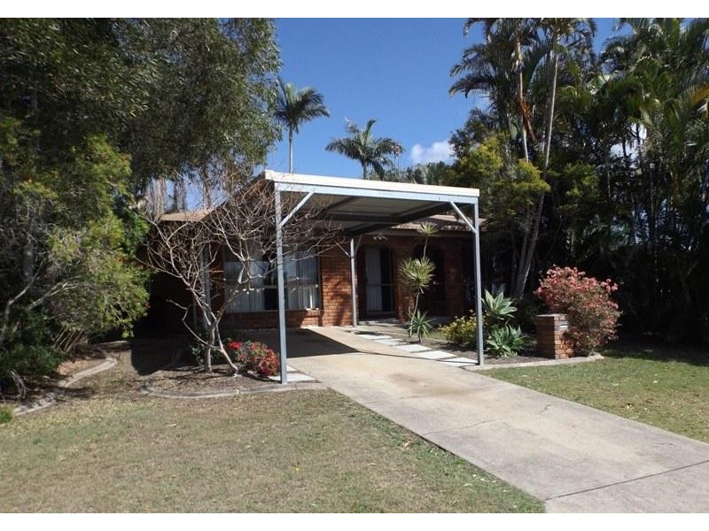 18 Goroka St, Kawungan QLD 4655
