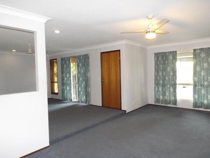 18 Goroka St, Kawungan QLD 4655