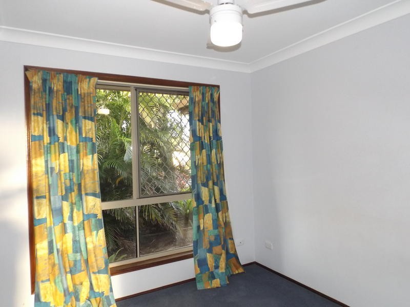 18 Goroka St, Kawungan QLD 4655