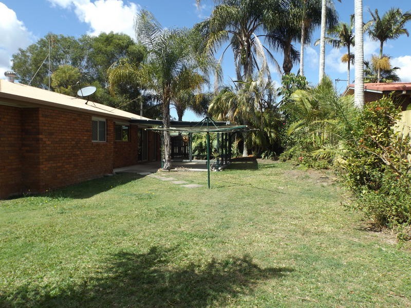 18 Goroka St, Kawungan QLD 4655