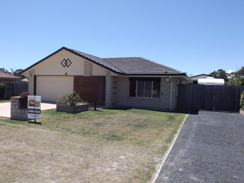 18 Topaz Cct, Urangan QLD 4655