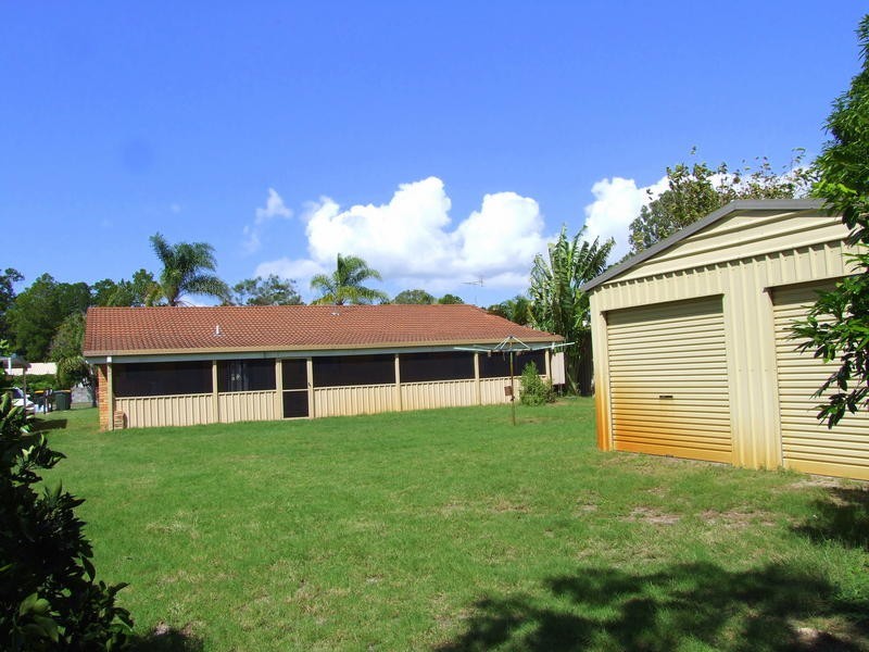 7 Christine Ave, Torquay QLD 4655