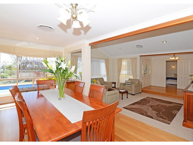 3 Balmoral Ct, Urraween QLD 4655