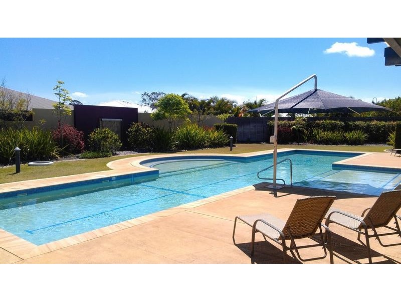 1 / 230 Pulgul St, Urangan QLD 4655