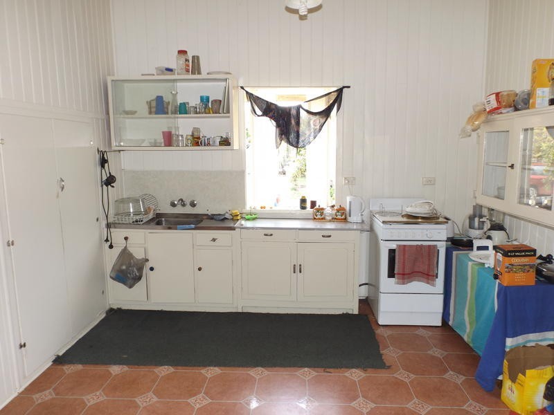 534 Esplanade, Urangan QLD 4655