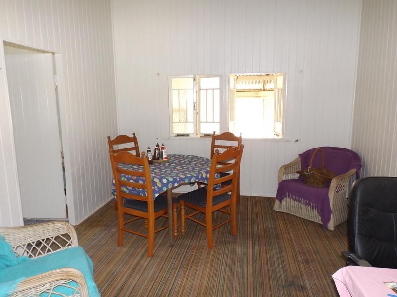 534 Esplanade, Urangan QLD 4655