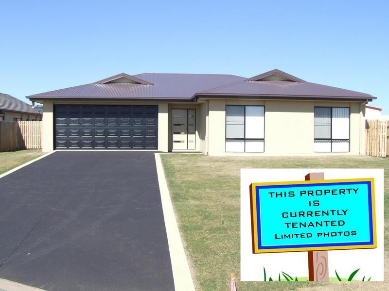 24 Bounty Cct, Eli Waters QLD 4655