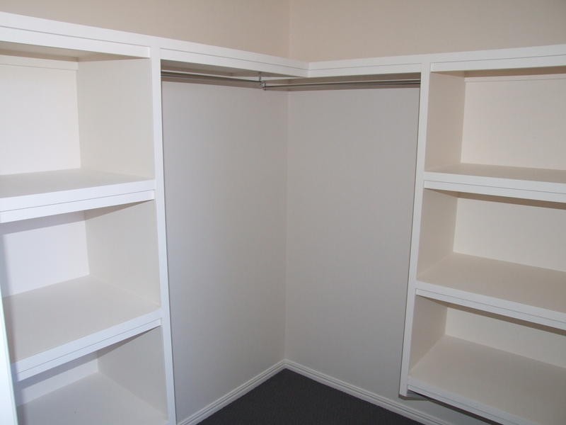 24 Bounty Cct, Eli Waters QLD 4655