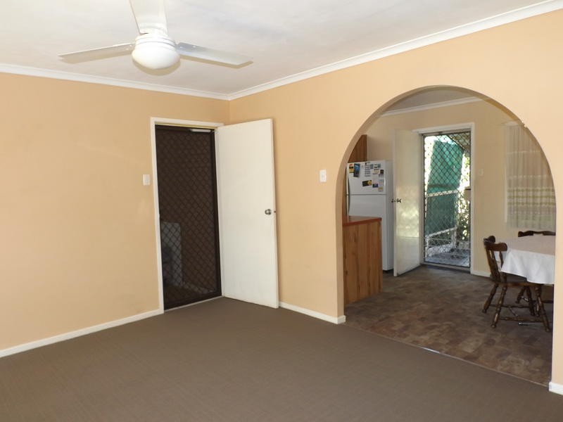 15 Clarke St, Pialba QLD 4655
