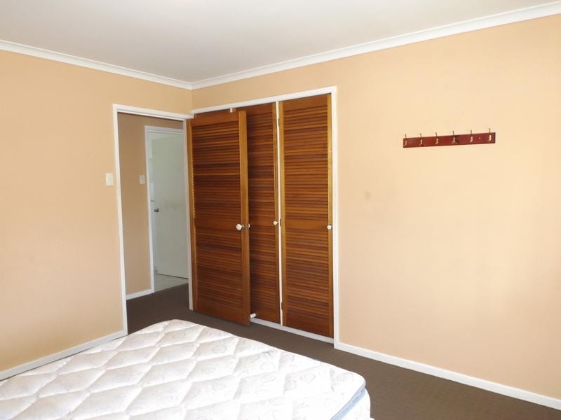 15 Clarke St, Pialba QLD 4655
