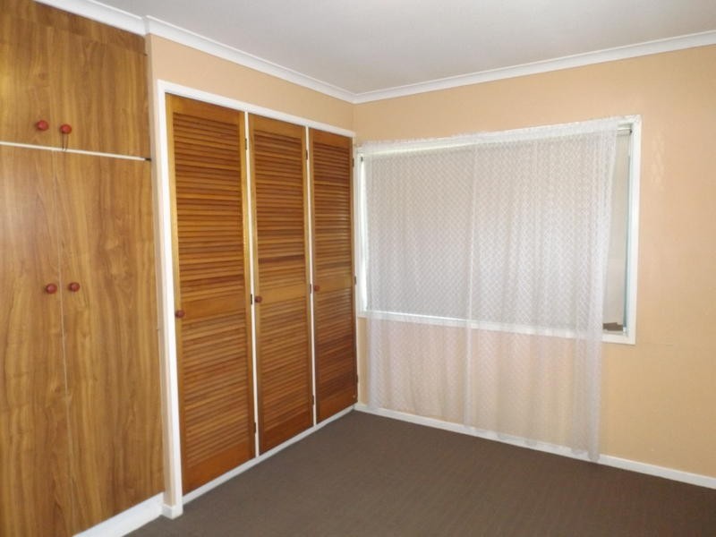 15 Clarke St, Pialba QLD 4655