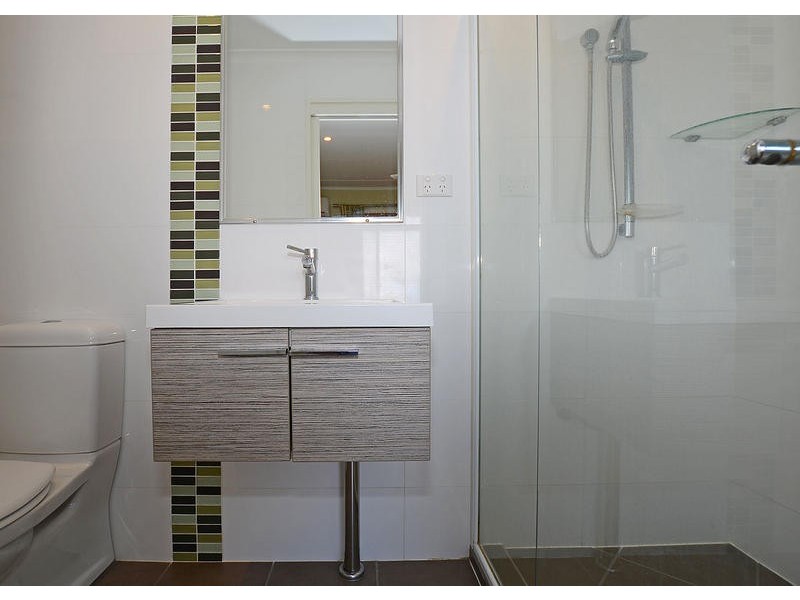 148 Long St, Point Vernon QLD 4655