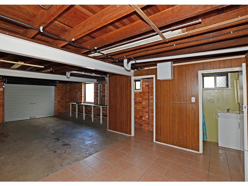 148 Long St, Point Vernon QLD 4655