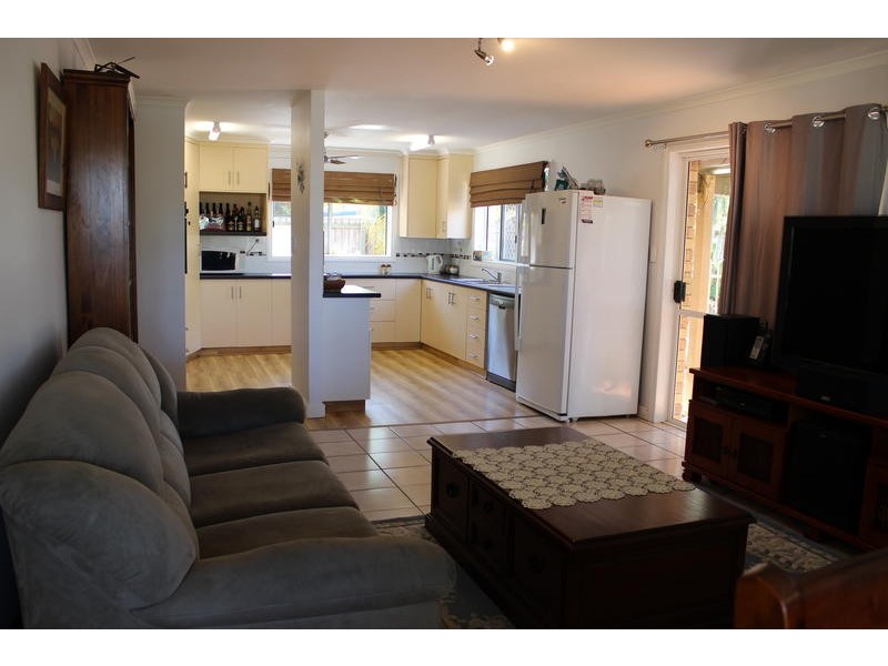 34 Petersen Rd, Craignish QLD 4655