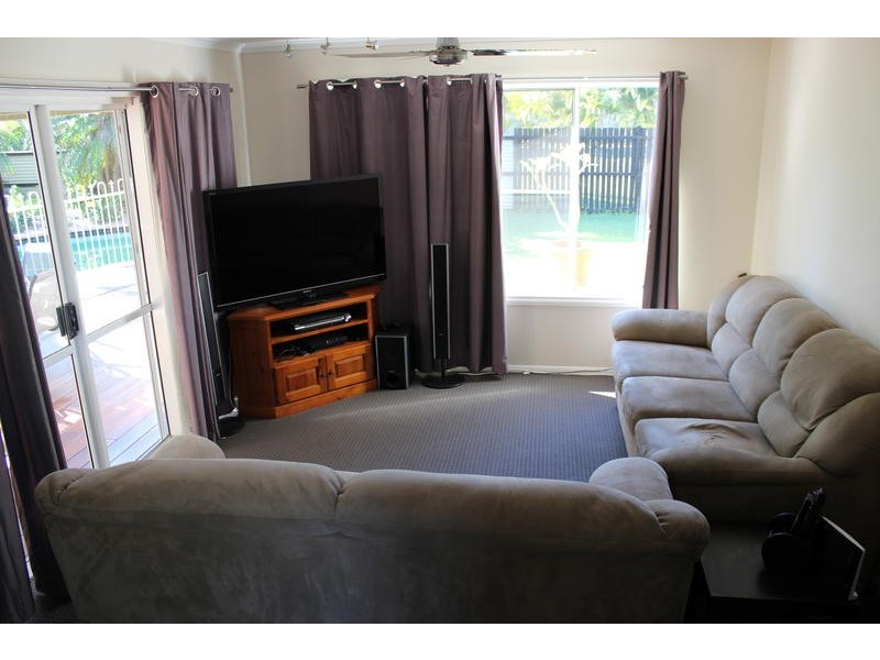 34 Petersen Rd, Craignish QLD 4655