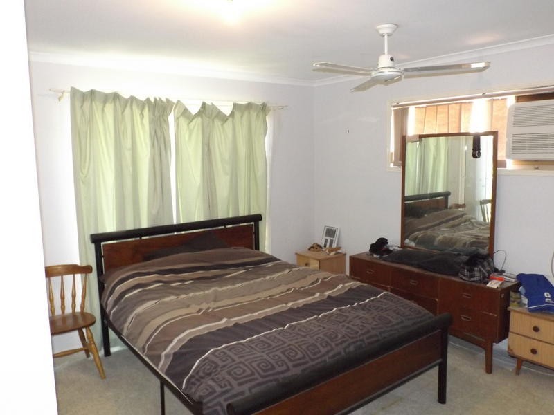 31 Wedge St, Urraween QLD 4655