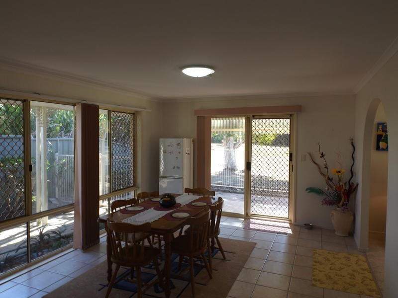 124 Corser Street, Point Vernon QLD 4655