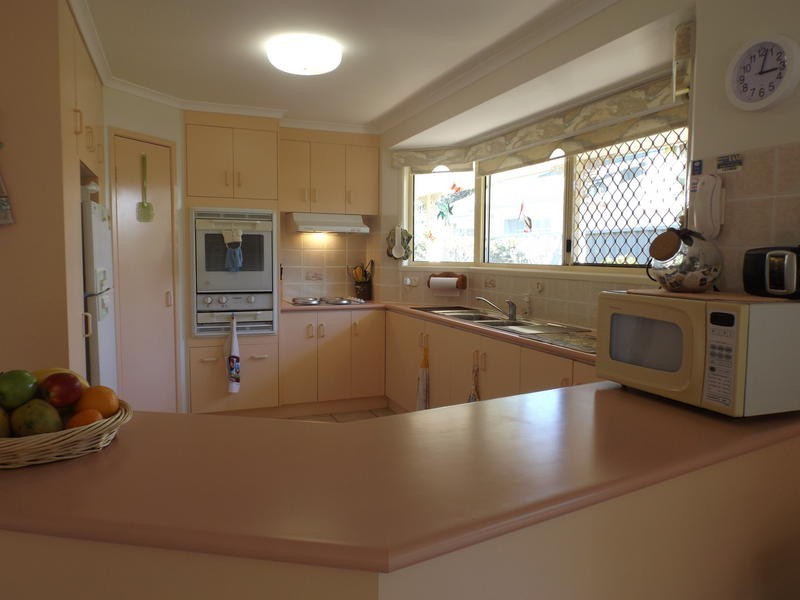 124 Corser Street, Point Vernon QLD 4655