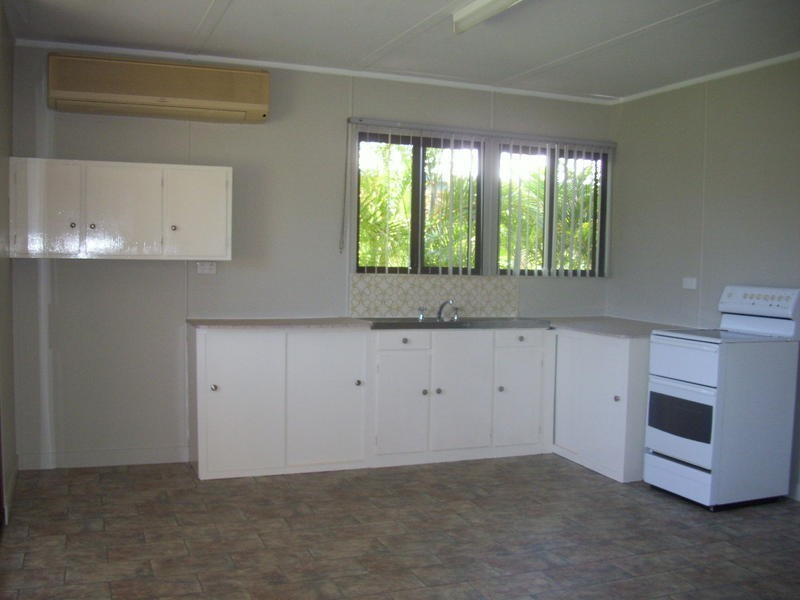 4 Polson Street, Point Vernon QLD 4655