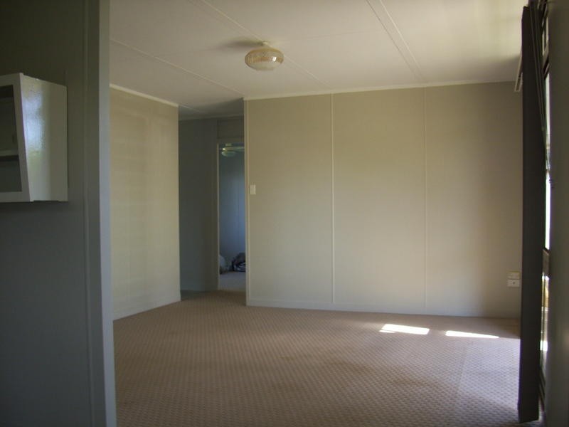 4 Polson Street, Point Vernon QLD 4655