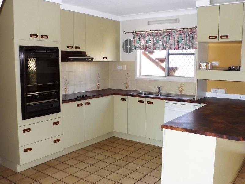 84 Old Maryborough Road, Pialba QLD 4655