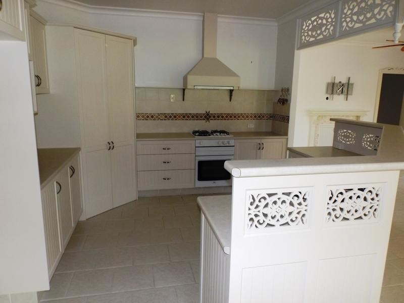 31 Jonwest Close, Torquay QLD 4655