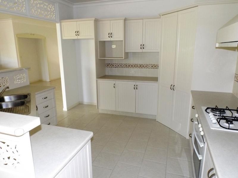 31 Jonwest Close, Torquay QLD 4655