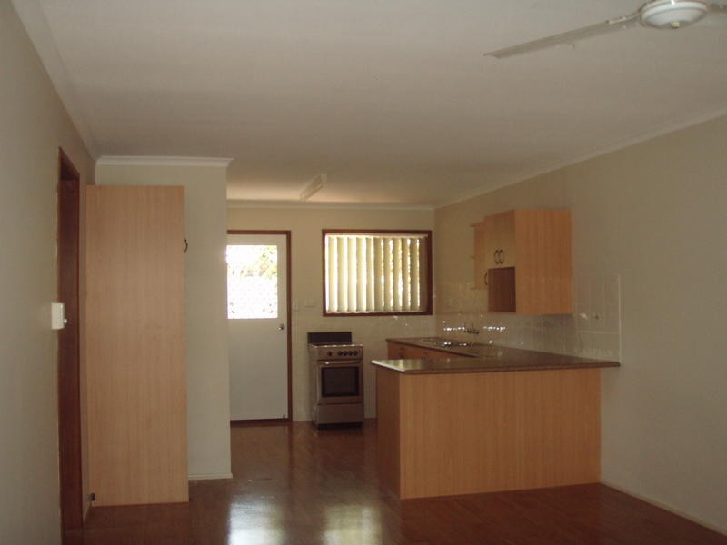 1/30 Banksia Street, Point Vernon QLD 4655