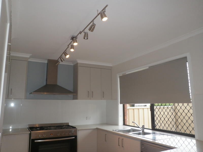 17 Drummond Street, Urangan QLD 4655