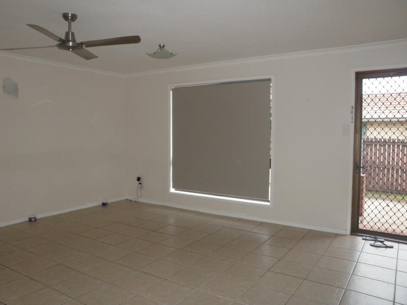 17 Drummond Street, Urangan QLD 4655