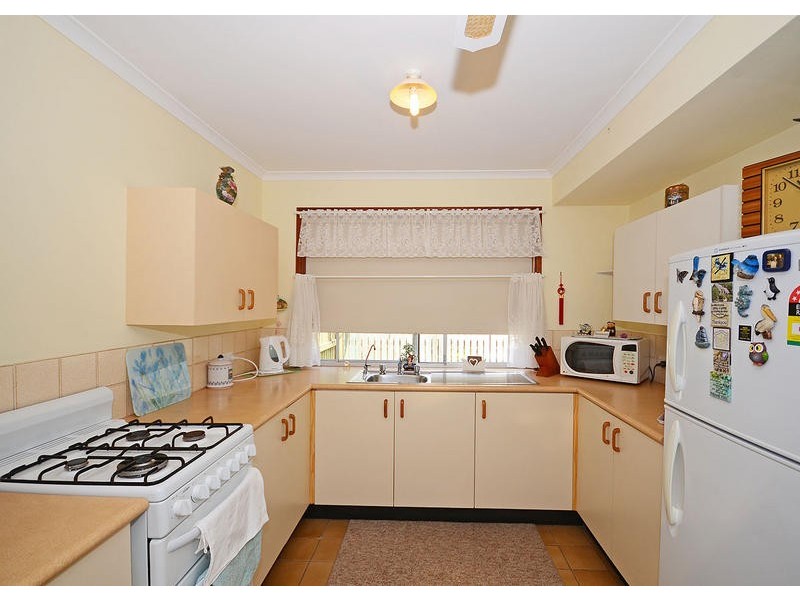 30 Colyton Street, Torquay QLD 4655