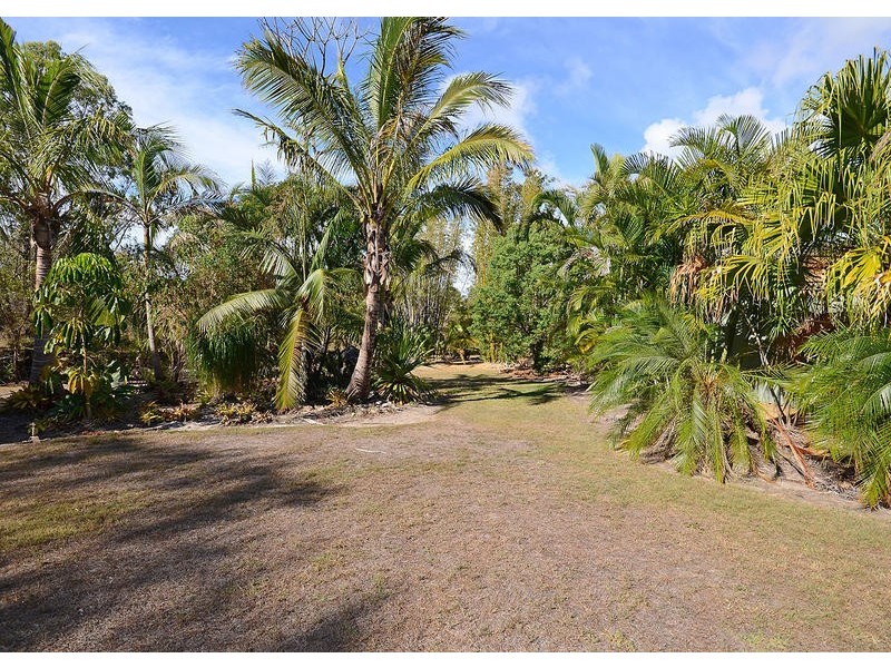 20 Oslove Drive, Booral QLD 4655