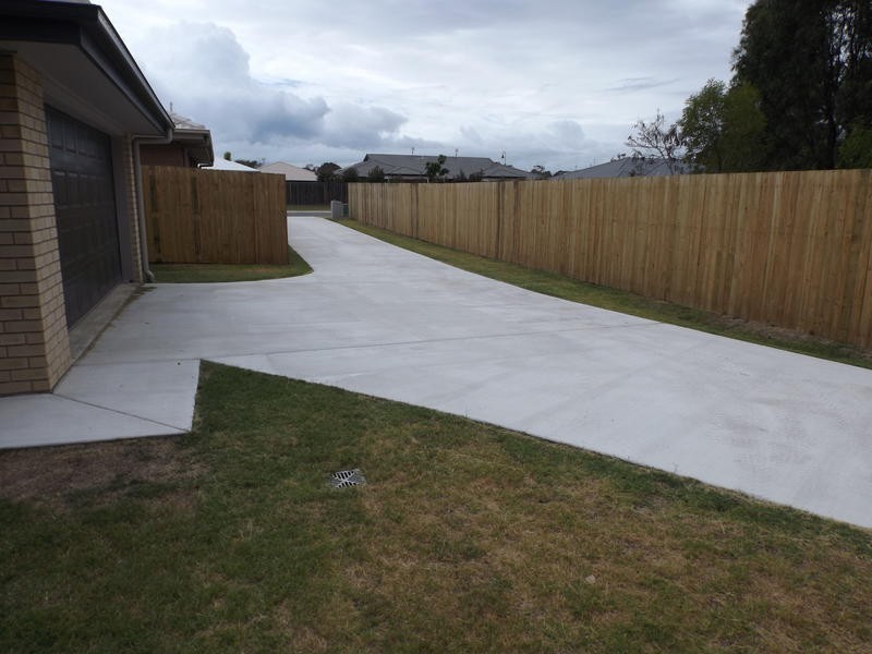 221 Pulgul Street, Urangan QLD 4655