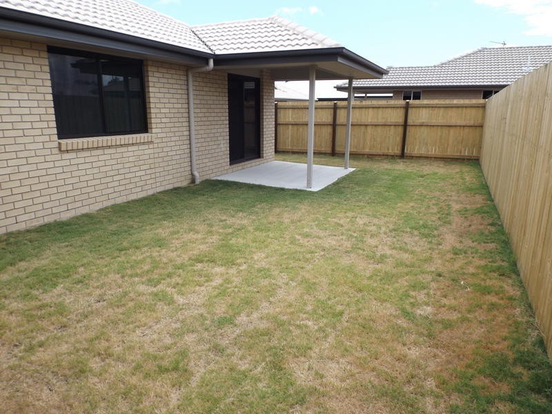 221 Pulgul Street, Urangan QLD 4655