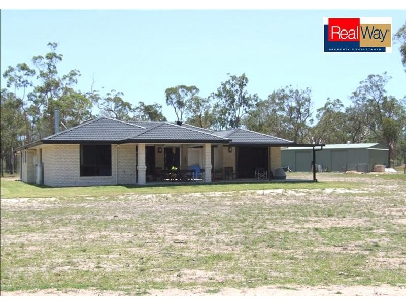 1 Yachtsmans Drive, Burrum Heads QLD 4659