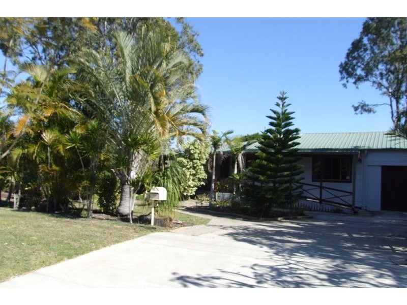 25 Victoria Street, Point Vernon QLD 4655