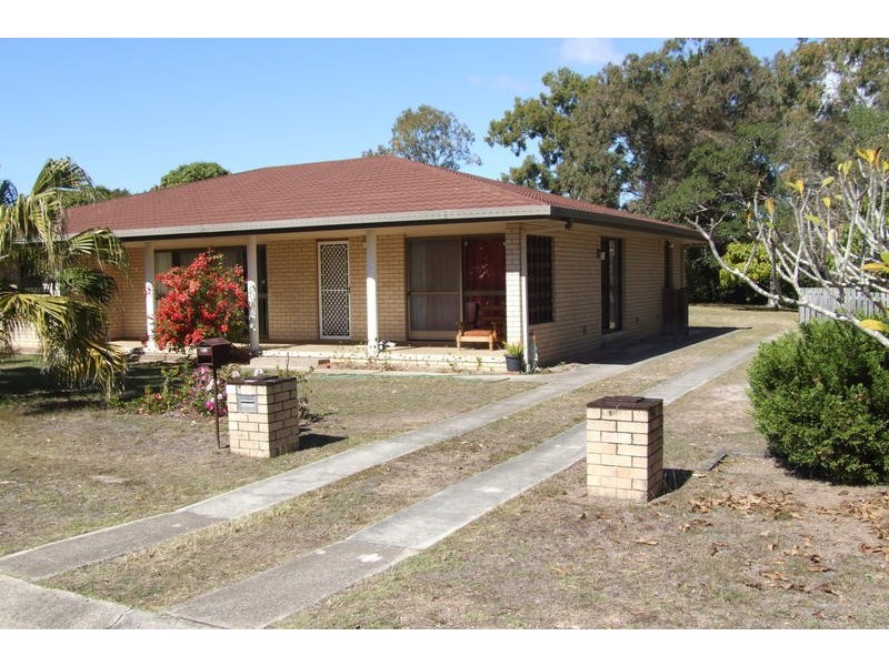 19 Totness Street, Torquay QLD 4655