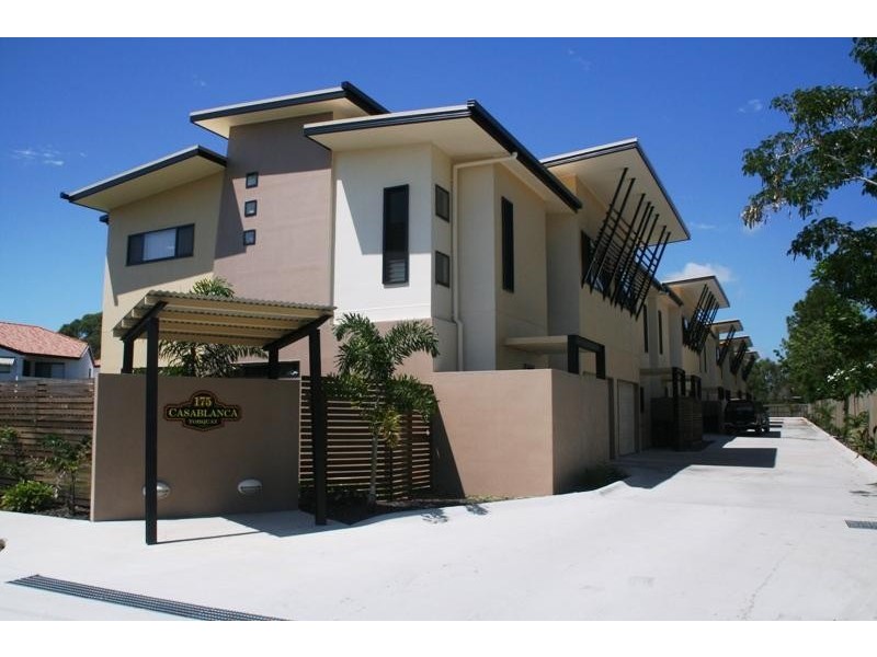 4/ 175 Torquay  Road, Scarness QLD 4655