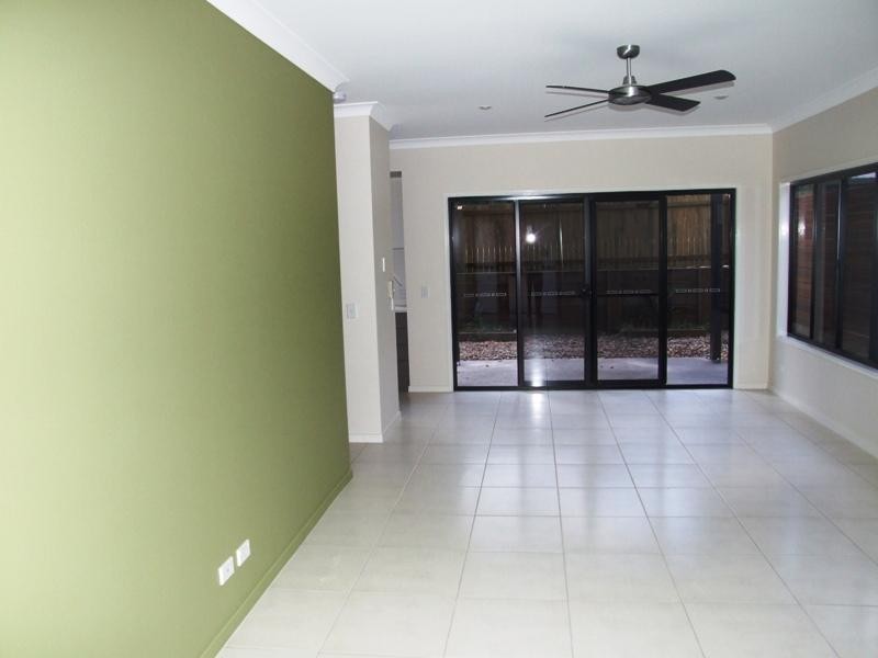 29 Tavistock Street, Torquay QLD 4655